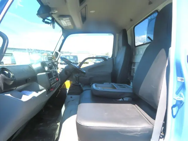 管理番号3899|日野 デュトロ 2KG-XZU605X(2WD)の写真32