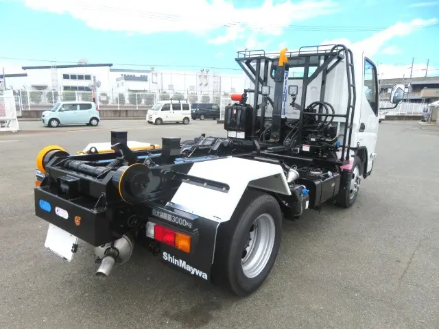 管理番号3906|三菱 キャンター 2RG-FBAV0(2WD)の写真6