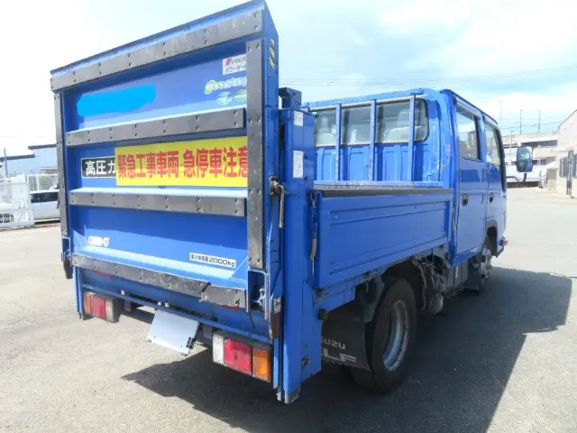 管理番号3910|いすゞ エルフ 2RG-NJR88A(2WD)の写真6