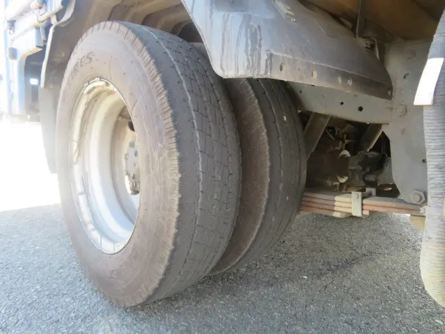 管理番号3910|いすゞ エルフ 2RG-NJR88A(2WD)の写真18
