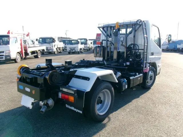 管理番号3913|三菱 キャンター 2RG-FBAV0(2WD)の写真6