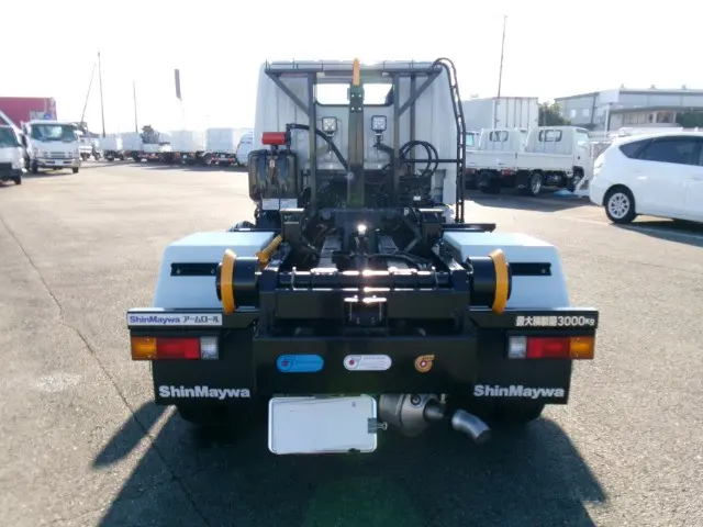 管理番号3913|三菱 キャンター 2RG-FBAV0(2WD)の写真7