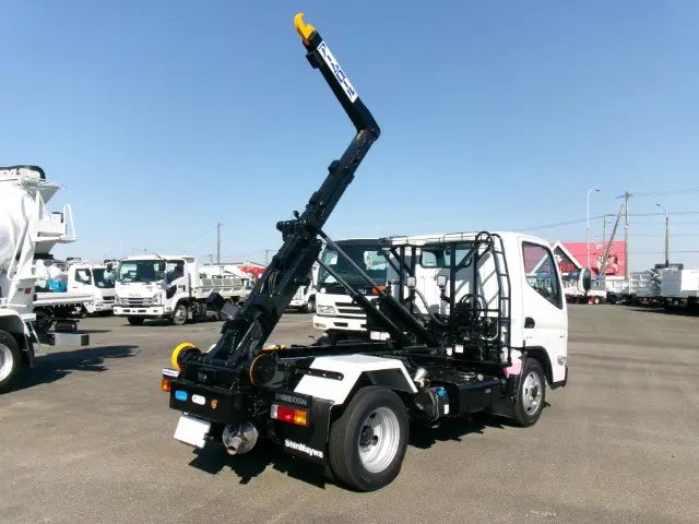管理番号3913|三菱 キャンター 2RG-FBAV0(2WD)の写真23