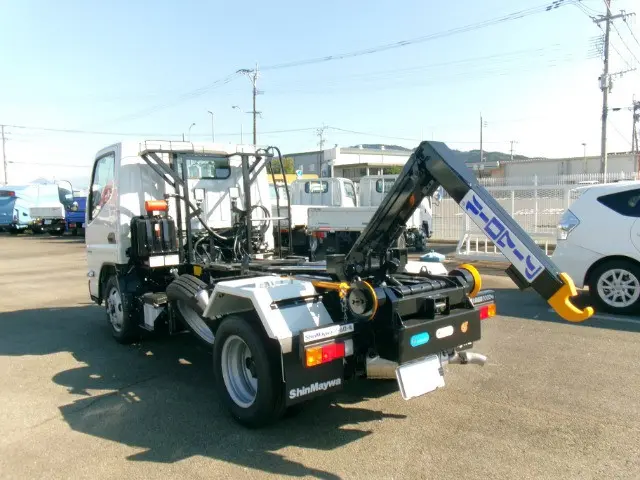管理番号3913|三菱 キャンター 2RG-FBAV0(2WD)の写真28