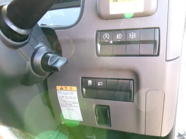管理番号3913|三菱 キャンター 2RG-FBAV0(2WD)の写真40