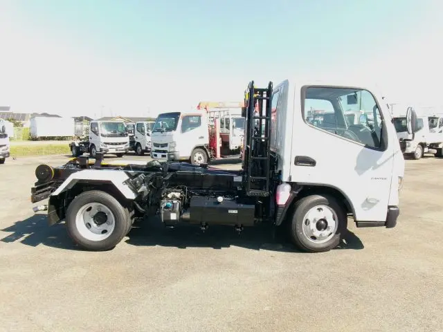 管理番号3914|三菱 キャンター 2RG-FBAV0(2WD)の写真5