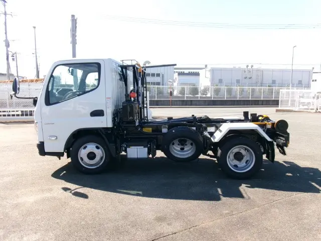 管理番号3914|三菱 キャンター 2RG-FBAV0(2WD)の写真9