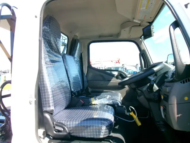 管理番号3914|三菱 キャンター 2RG-FBAV0(2WD)の写真30