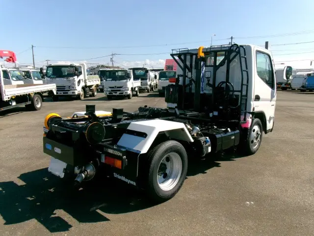 管理番号3915|三菱 キャンター 2RG-FBAV0(2WD)の写真6