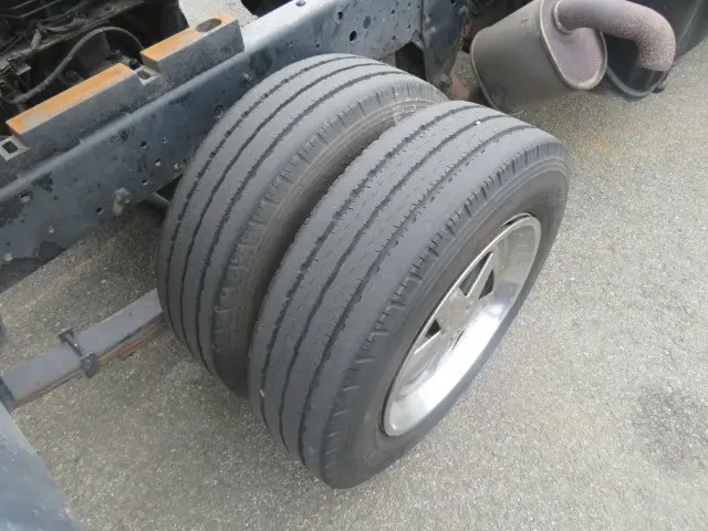 管理番号3918|いすゞ エルフ BKG-NJR85AD(2WD)の写真19