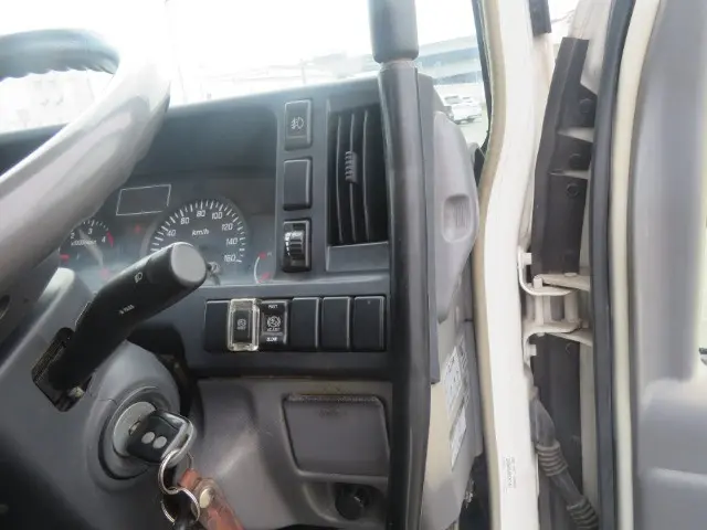 管理番号3918|いすゞ エルフ BKG-NJR85AD(2WD)の写真40