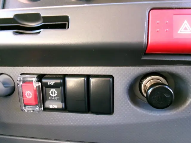 管理番号3926|いすゞ エルフ 2RG-NLR88AN(2WD)の写真41