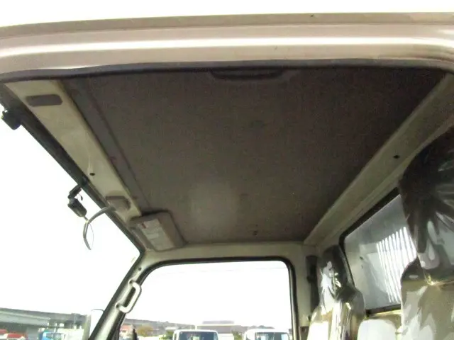 管理番号3929|いすゞ エルフ 2RG-NKR88AN(2WD)の写真34