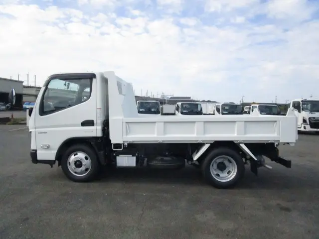 管理番号3937|三菱 キャンター 2RG-FBA60(2WD)の写真9