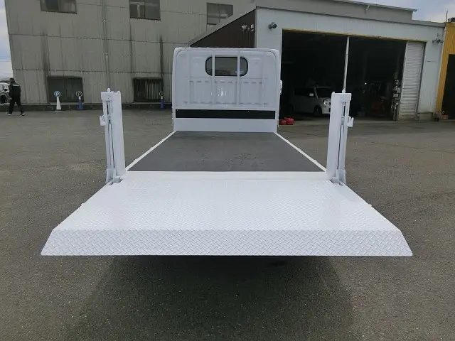 日産 アトラス PDG-TZ2F24(2WD)の写真12