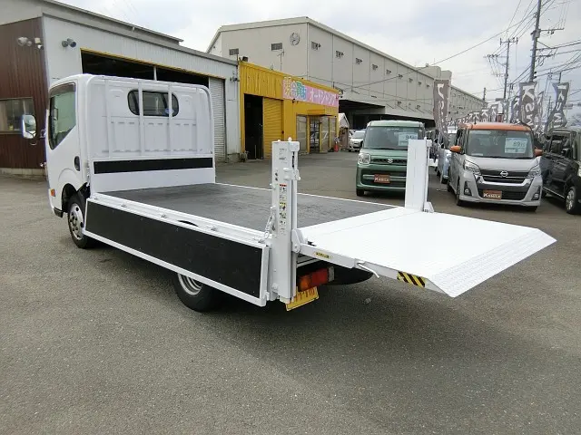 日産 アトラス PDG-TZ2F24(2WD)の写真13