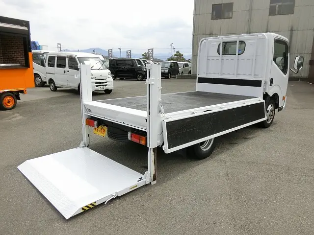 日産 アトラス PDG-TZ2F24(2WD)の写真14