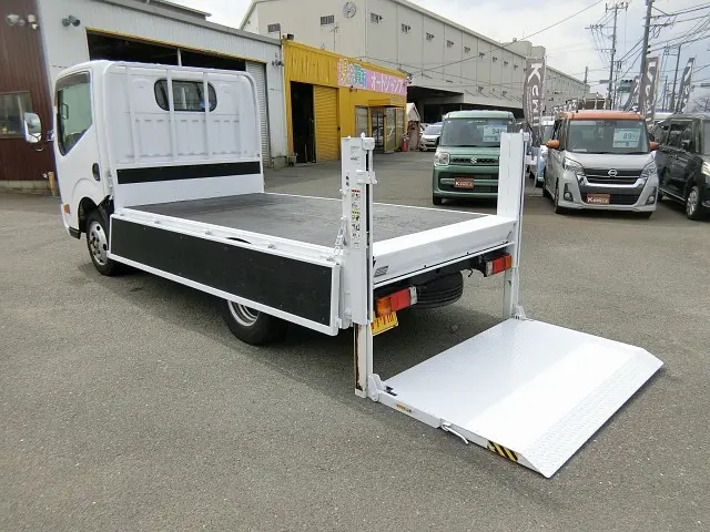 日産 アトラス PDG-TZ2F24(2WD)の写真16