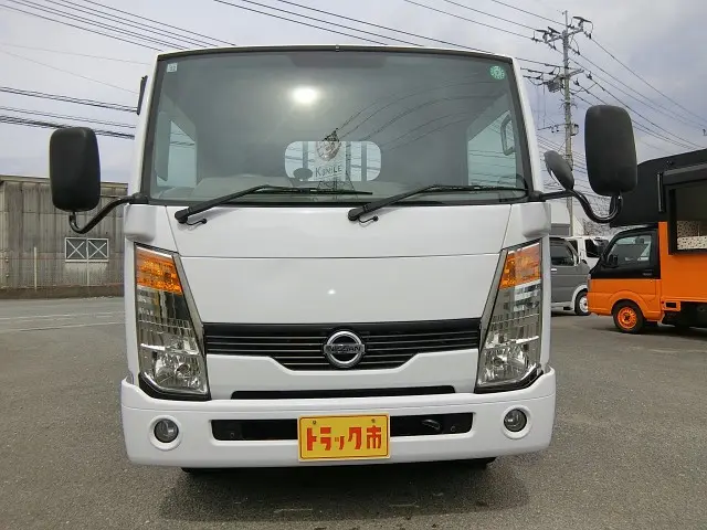日産 アトラス PDG-TZ2F24(2WD)の写真27