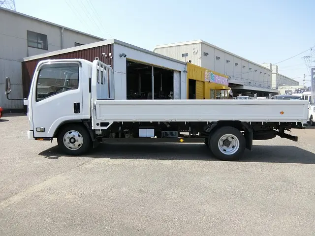 日産 アトラス BKG-AMR85AR(2WD)の写真9
