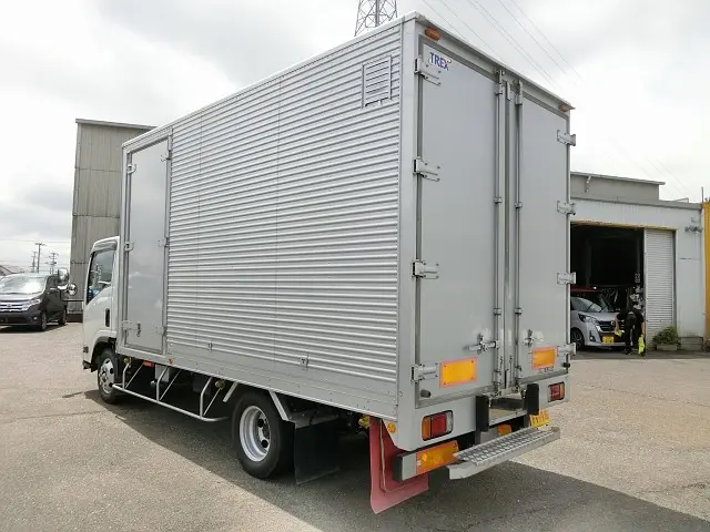 いすゞ エルフ BDG-NPR85AN(2WD)の写真7