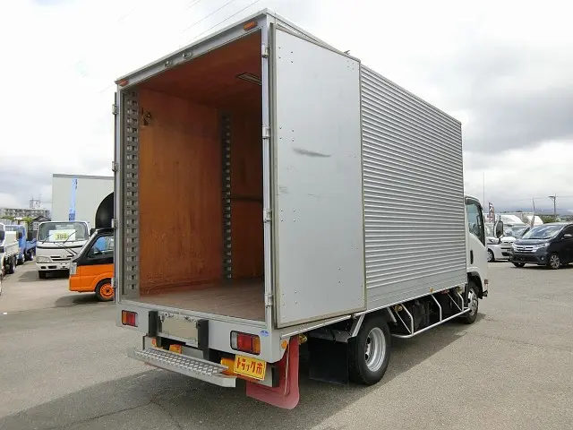 いすゞ エルフ BDG-NPR85AN(2WD)の写真11