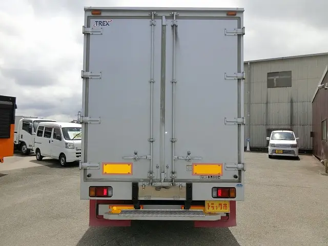 いすゞ エルフ BDG-NPR85AN(2WD)の写真25