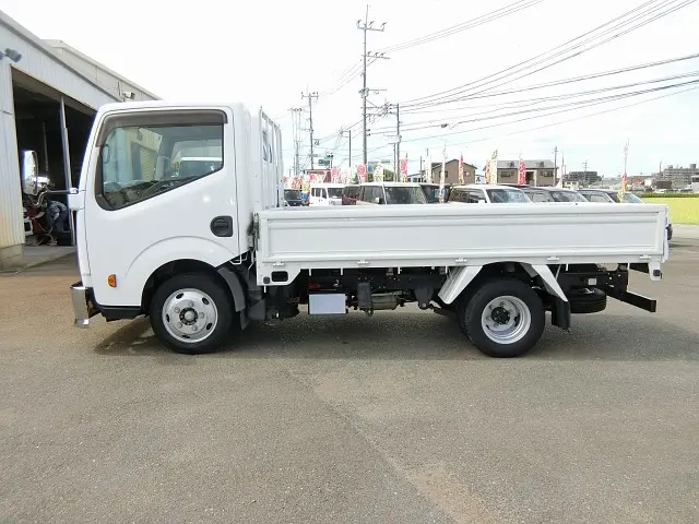 日産 アトラス SKG-TZ2F24(2WD)の写真9