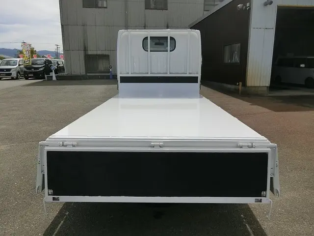 日産 アトラス SKG-TZ2F24(2WD)の写真12