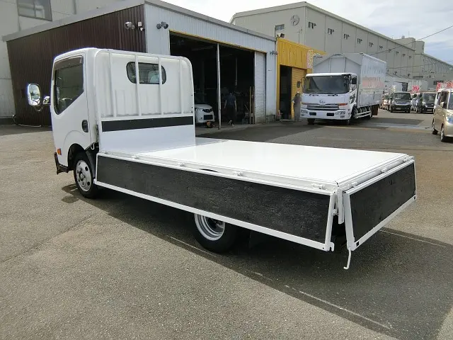 日産 アトラス SKG-TZ2F24(2WD)の写真13