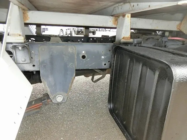 日産 アトラス SKG-TZ2F24(2WD)の写真17