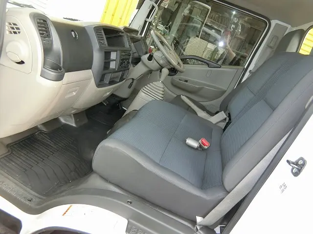 日産 アトラス SKG-TZ2F24(2WD)の写真22