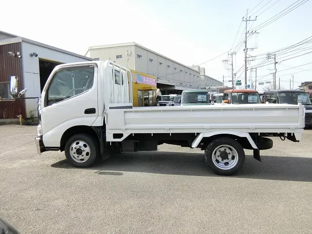 トヨタ ダイナ ADF-KDY231(2WD)の写真9
