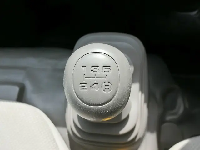 トヨタ ダイナ ADF-KDY231(2WD)の写真21