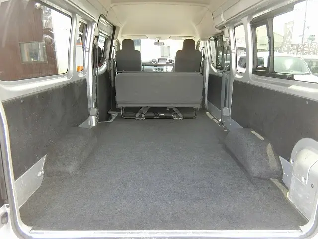 日産 キャラバン LDF-CW4E26(2WD)の写真10