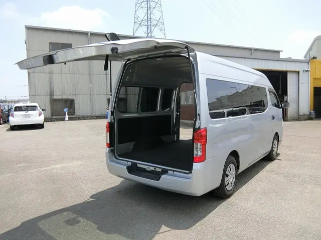 日産 キャラバン LDF-CW4E26(2WD)の写真11