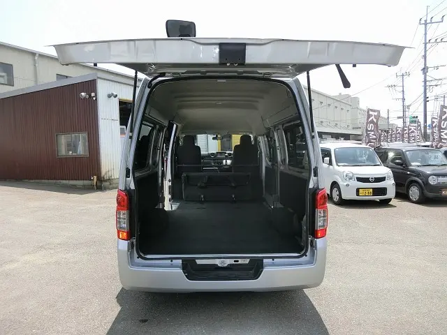 日産 キャラバン LDF-CW4E26(2WD)の写真12