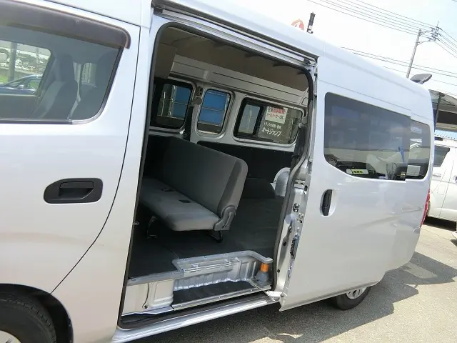 日産 キャラバン LDF-CW4E26(2WD)の写真15
