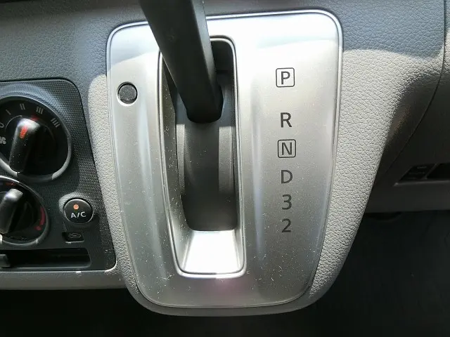 日産 キャラバン LDF-CW4E26(2WD)の写真18