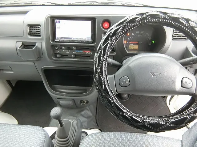 ダイハツ ハイゼットトラック EBD-S201P(2WD)の写真14
