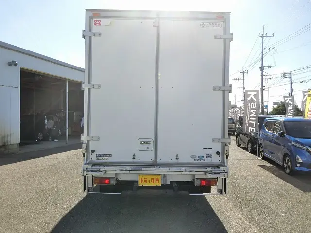 トヨタ ダイナ SKG-XZU710(2WD)の写真29