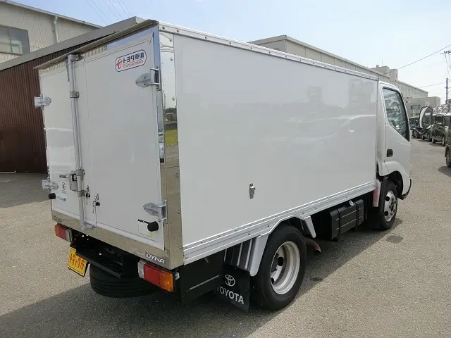 トヨタ ダイナ BDG-XZU508(2WD)の写真2