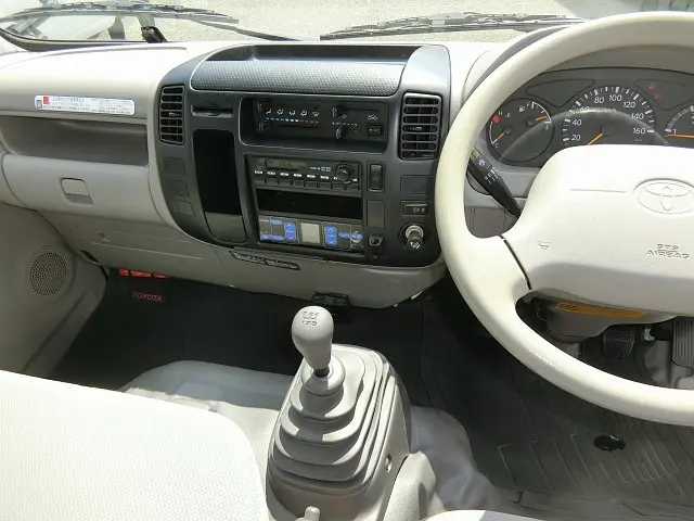 トヨタ ダイナ BDG-XZU508(2WD)の写真17