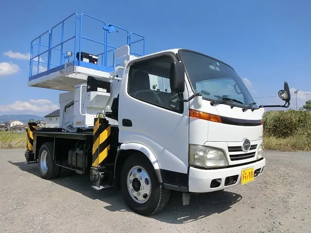 日野 デュトロ BDG-XZU334M(2WD)の写真6