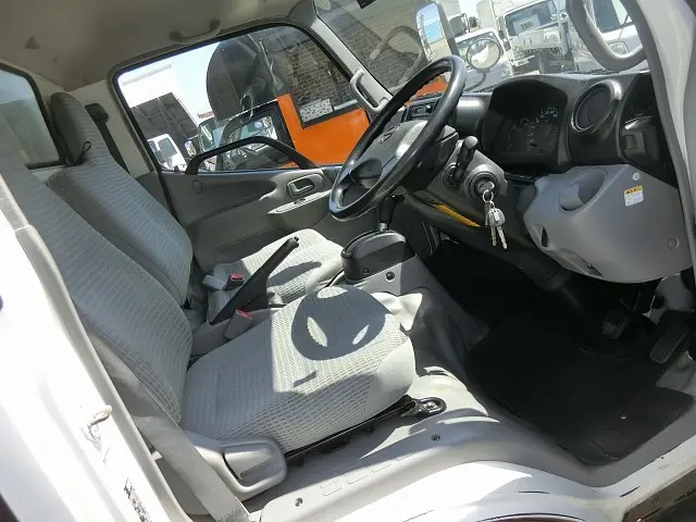 日野 デュトロ TKG-XZC645M(2WD)の写真3