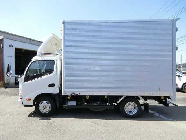 日野 デュトロ TKG-XZC645M(2WD)の写真9