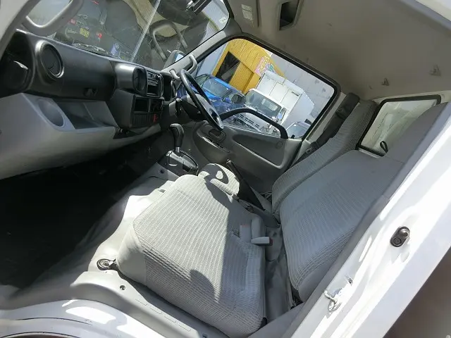 日野 デュトロ TKG-XZC645M(2WD)の写真21