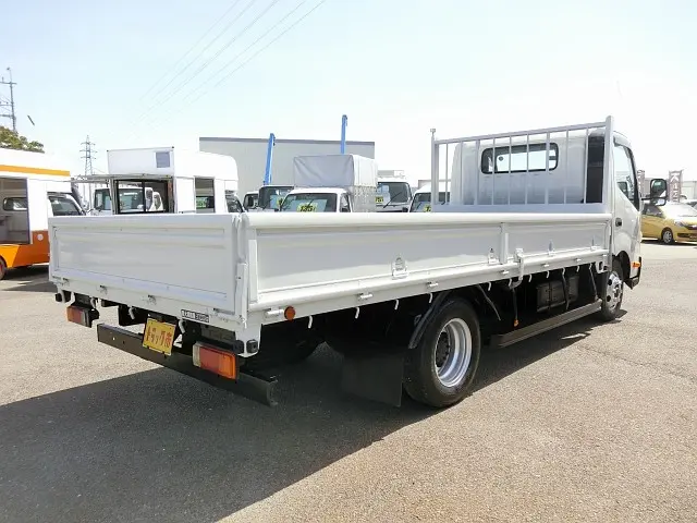 日野 デュトロ SKG-XZU710M(2WD)の写真2