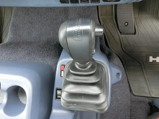 日野 レンジャー BDG-FC7JJWA(2WD)の写真23