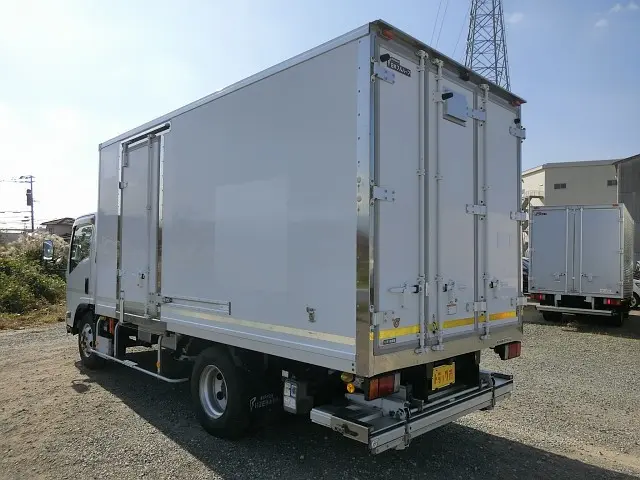 いすゞ エルフ TPG-NPR85YN(2WD)の写真7